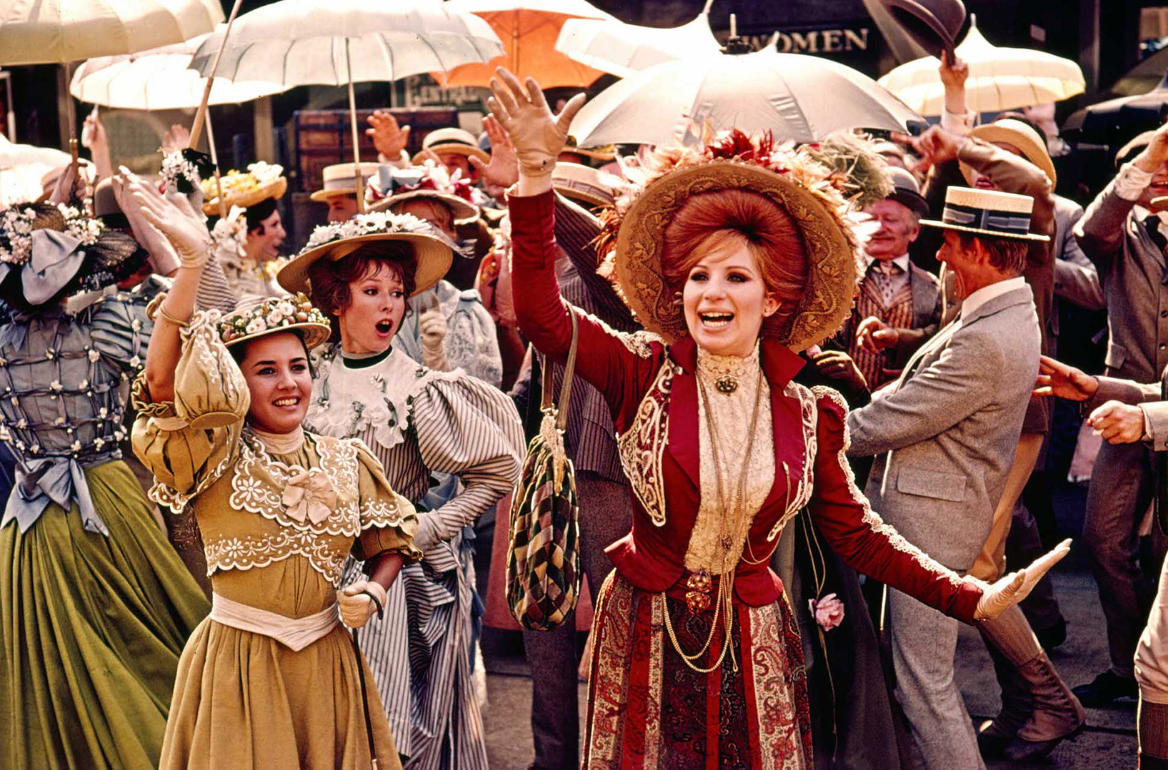 Hello Dolly La Cin math que qu b coise